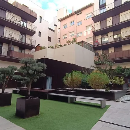 Lc Plaza Del Pilar Apartment